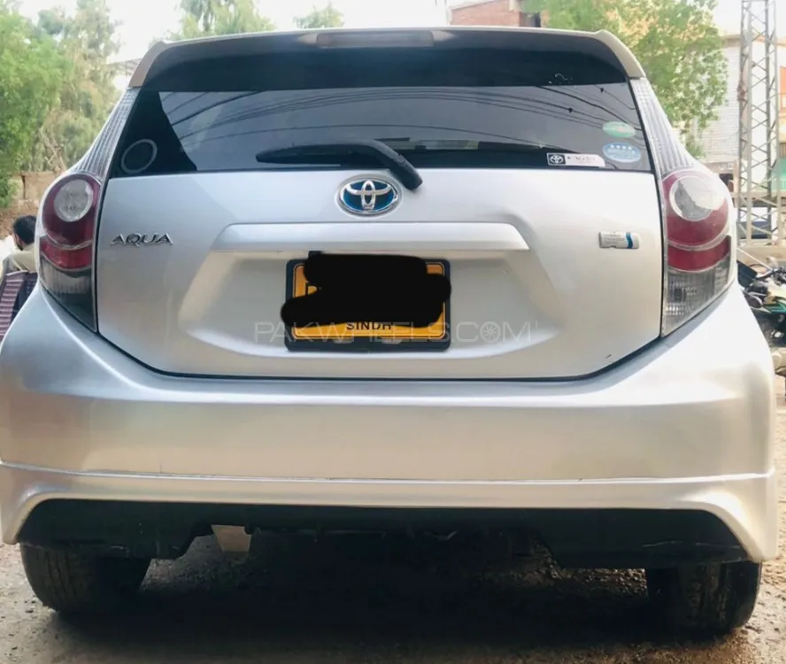 Toyota Aqua 2014 for Sale in Hyderabad Image-1