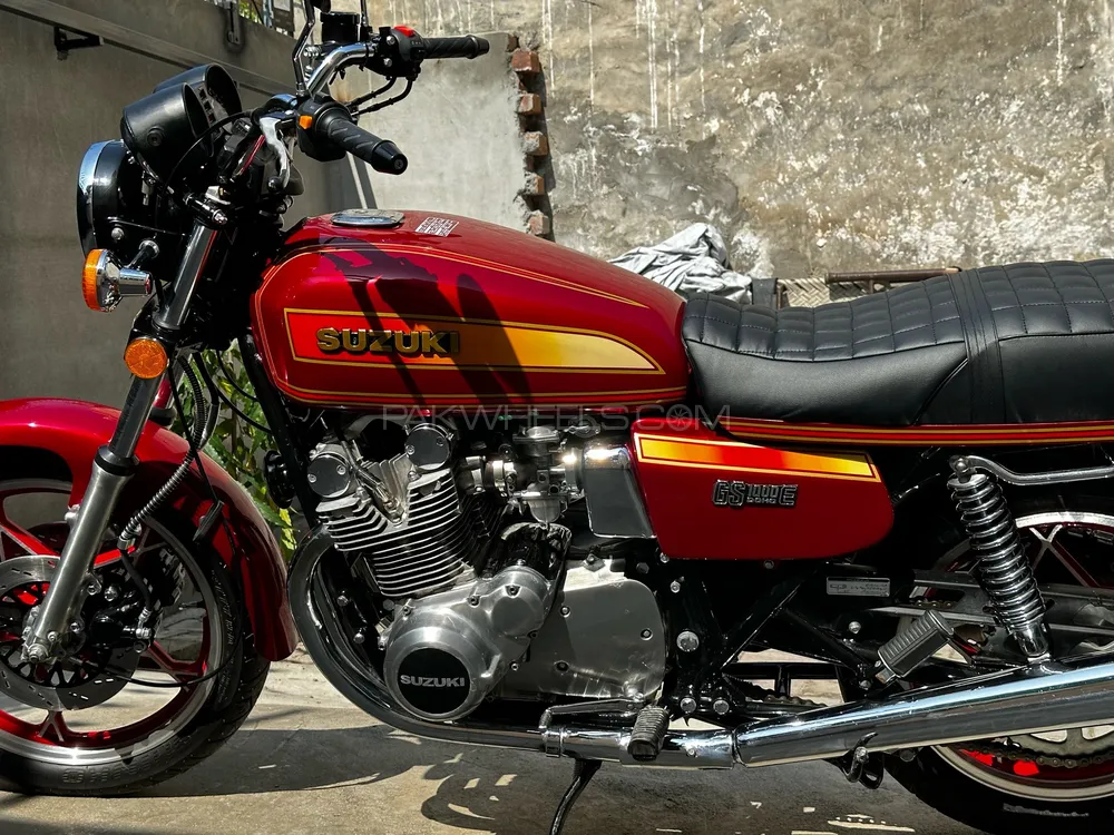 Suzuki GSX-R1000 1986 for Sale Image-1