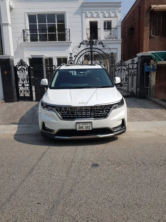 KIA Carnival 2021 for Sale in Lahore Image-1