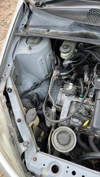 Toyota Vitz 2001 for Sale in Dargai Image-1