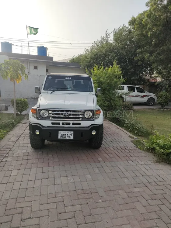 Toyota Land Cruiser 1985 for Sale in Faisalabad Image-1
