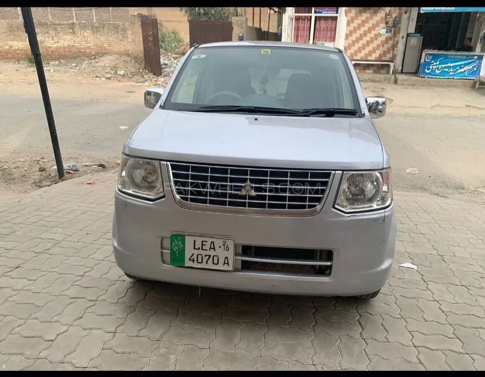 Mitsubishi Ek Wagon 2013 for Sale in Burewala Image-1