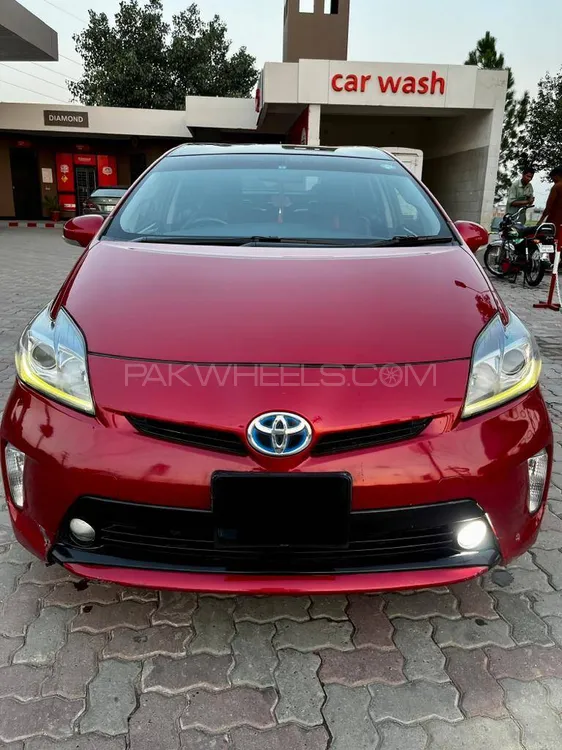 Toyota Prius 2015 for Sale in Gujranwala Image-1