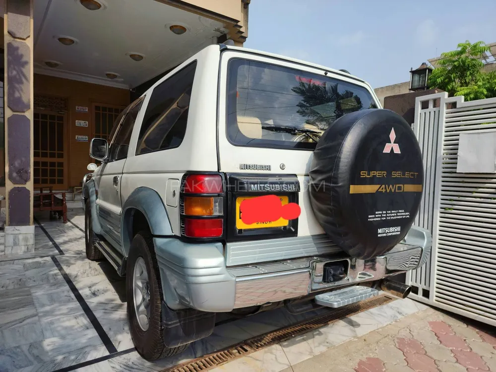 Mitsubishi Pajero 1993 for Sale in Islamabad Image-1