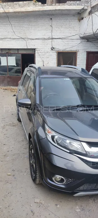 Honda BR-V 2018 for Sale in Peshawar Image-1