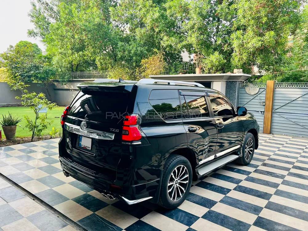 Toyota Prado 2013 for Sale in Faisalabad Image-1