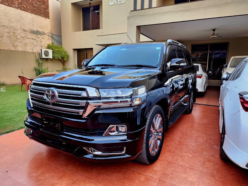Toyota Land Cruiser 2010 for Sale in Multan Image-1