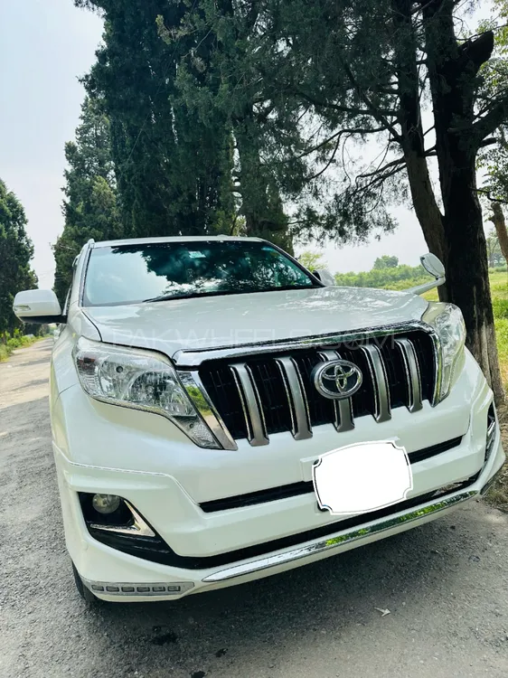 Toyota Prado 2013 for Sale in Haripur Image-1
