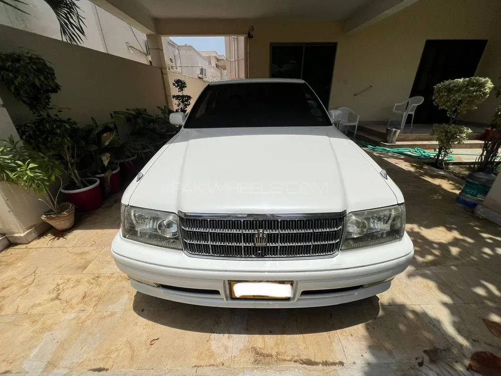 Toyota Crown 1996 for Sale in Karachi Image-1