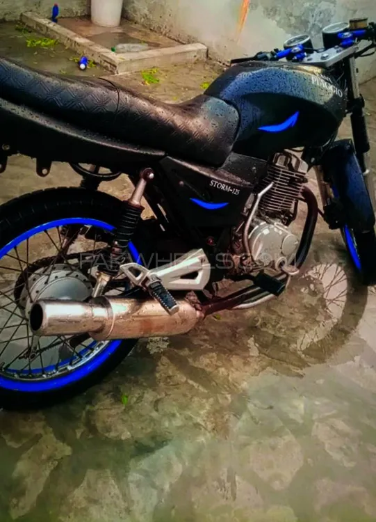 ravi piaggio storm 125