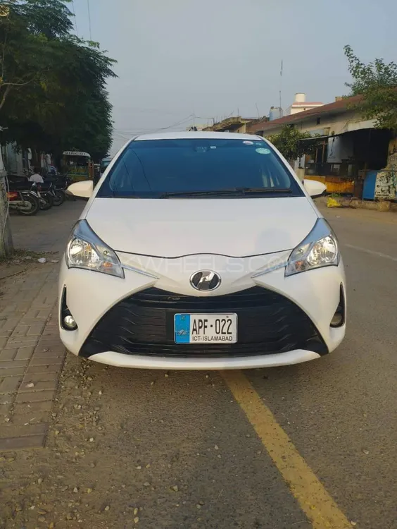 Toyota Vitz 2018 for Sale in Gujrat Image-1