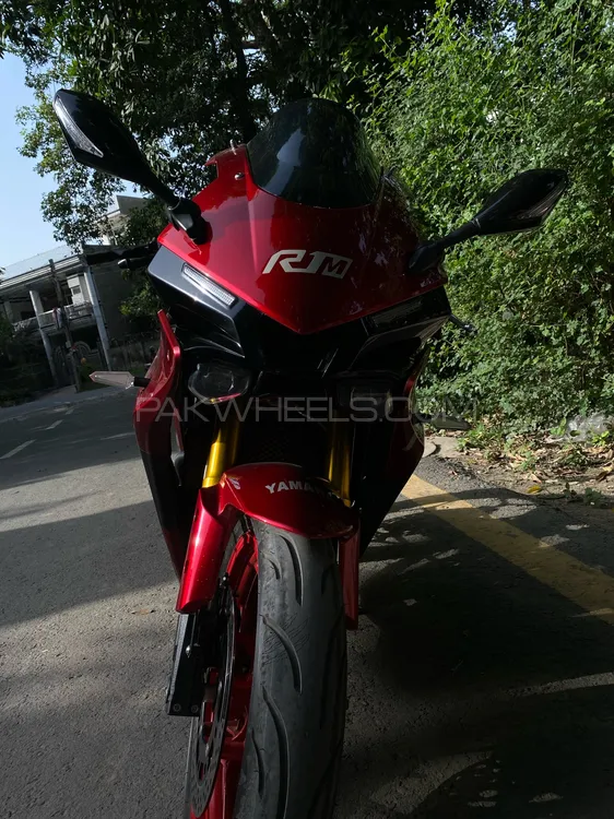 Yamaha r1 online 400cc