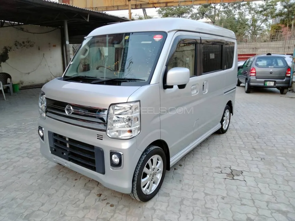 Nissan Clipper 2017 for Sale in Lahore Image-1