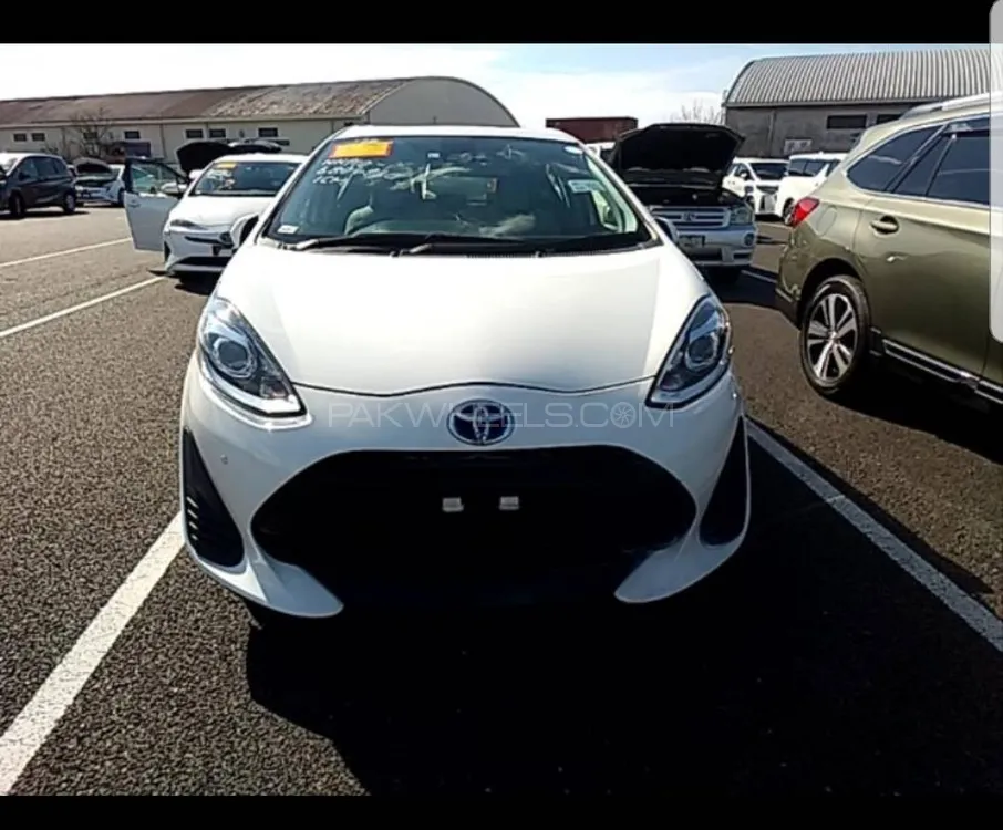Toyota Aqua 2019 for Sale in Lahore Image-1