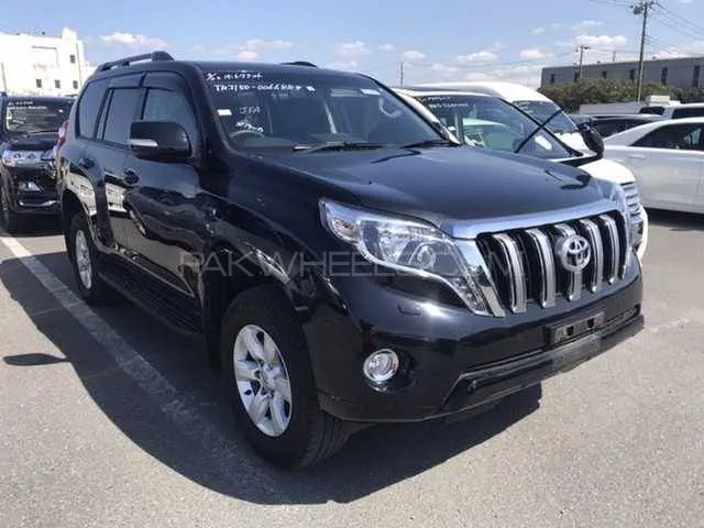 Toyota Prado 2016 for Sale in Islamabad Image-1