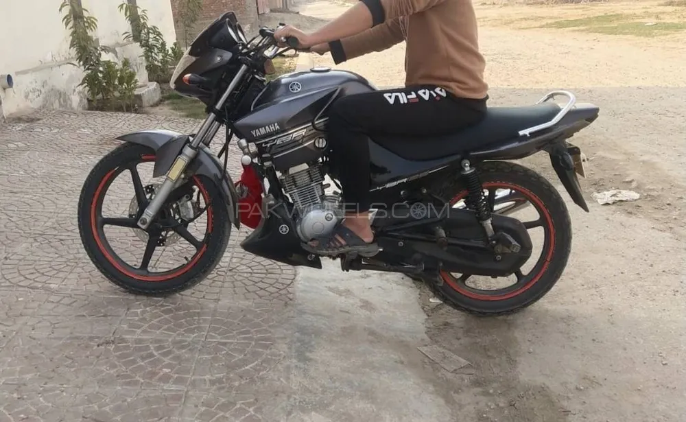 Yamaha YBR 125 2016 for Sale Image-1
