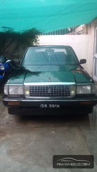 Toyota Crown 1987 for Sale in Lahore Image-1