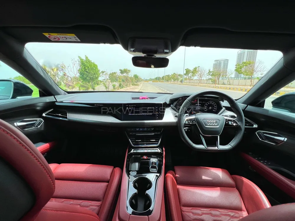 Audi e-tron GT 2022 for Sale in Karachi Image-1