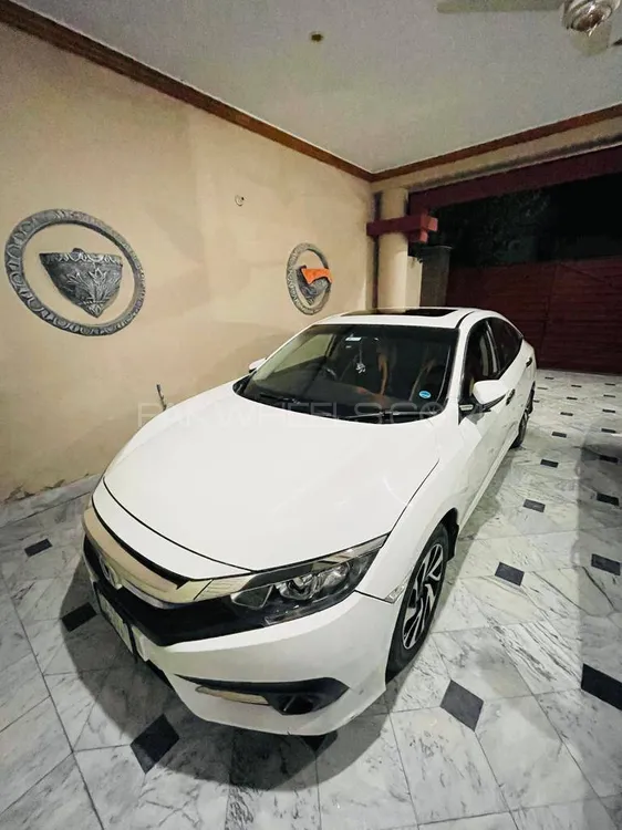 Honda Civic 2019 for Sale in Faisalabad Image-1