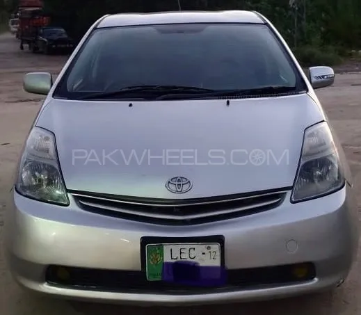 Toyota Prius 2007 for Sale in Abbottabad Image-1
