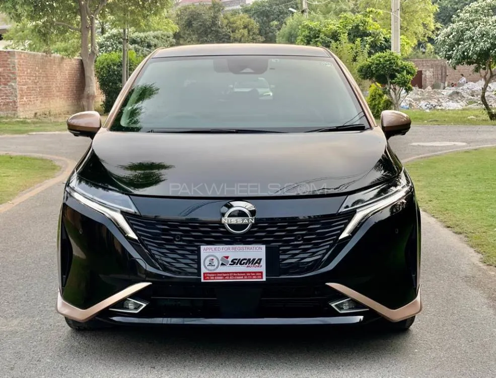 Nissan Note 2022 for Sale in Lahore Image-1