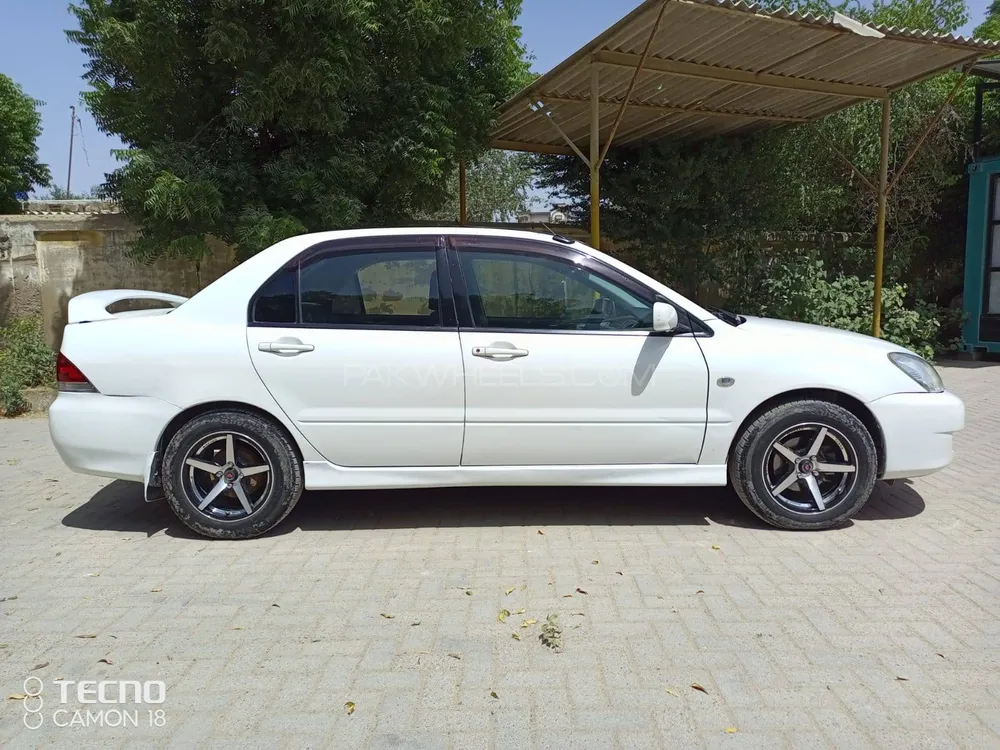 Mitsubishi Lancer 2006 for Sale in Karachi Image-1