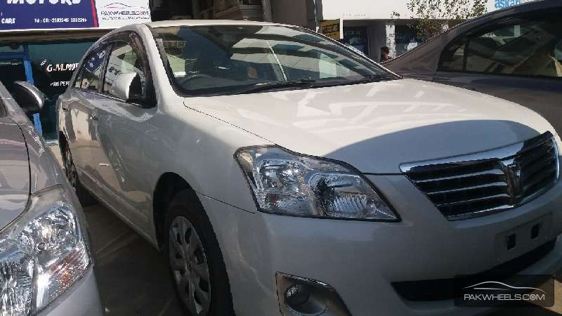 Toyota Premio 2011 for Sale in Islamabad Image-1