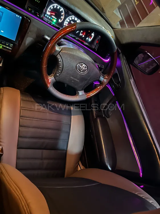 Toyota Crown 1992 for Sale in Peshawar Image-1