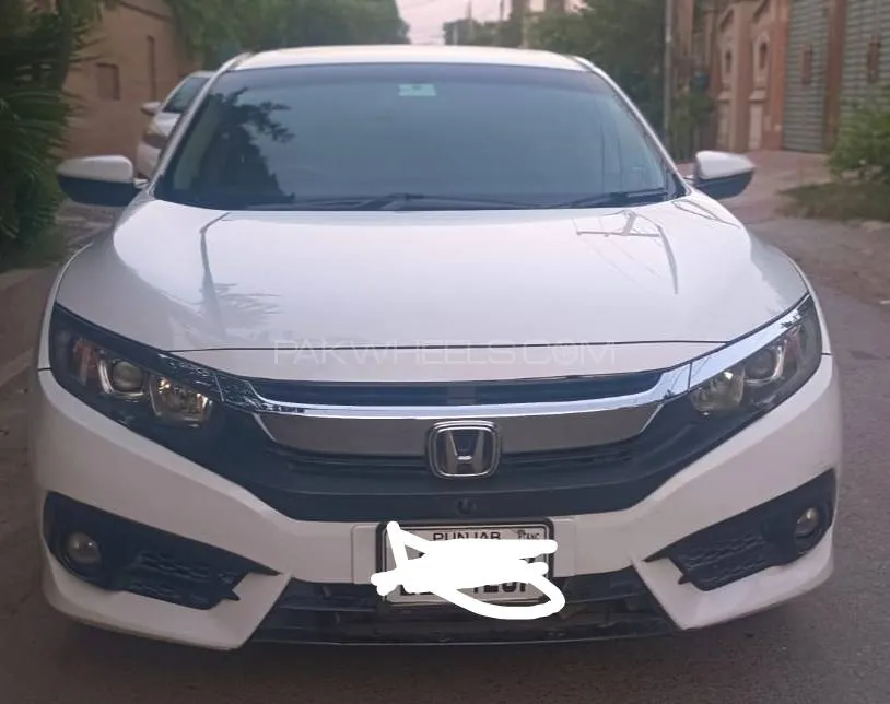 Honda Civic 2018 for Sale in Peshawar Image-1