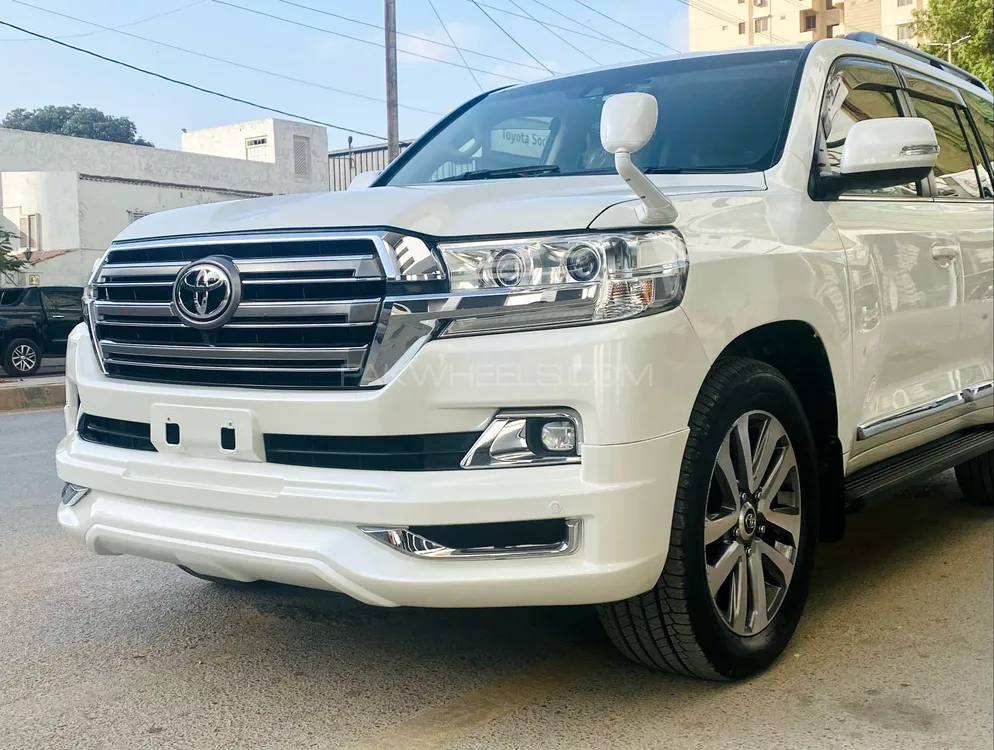 Toyota Land Cruiser 2016 for Sale in Karachi Image-1