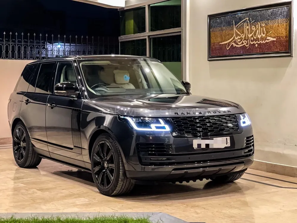 Range Rover Vogue 2020 for Sale in Lahore Image-1