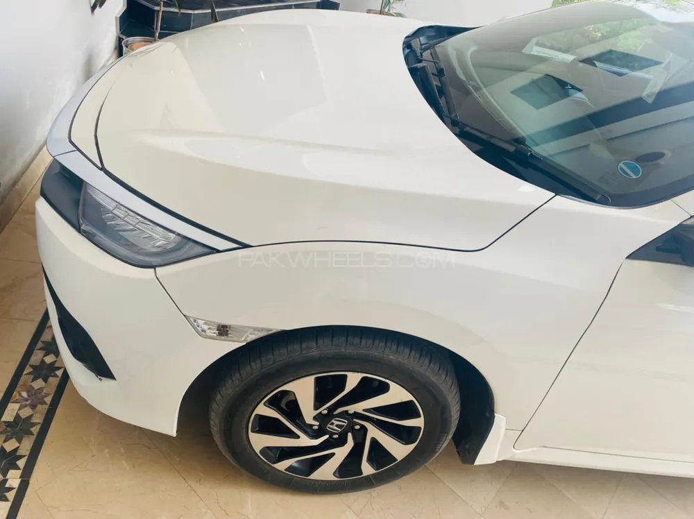 Honda Civic 2019 for Sale in Lahore Image-1