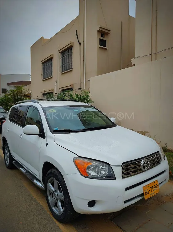 Toyota Rav4 2006 for Sale in Karachi Image-1