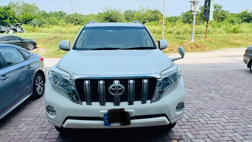 Toyota Prado 2015 for Sale in Islamabad Image-1