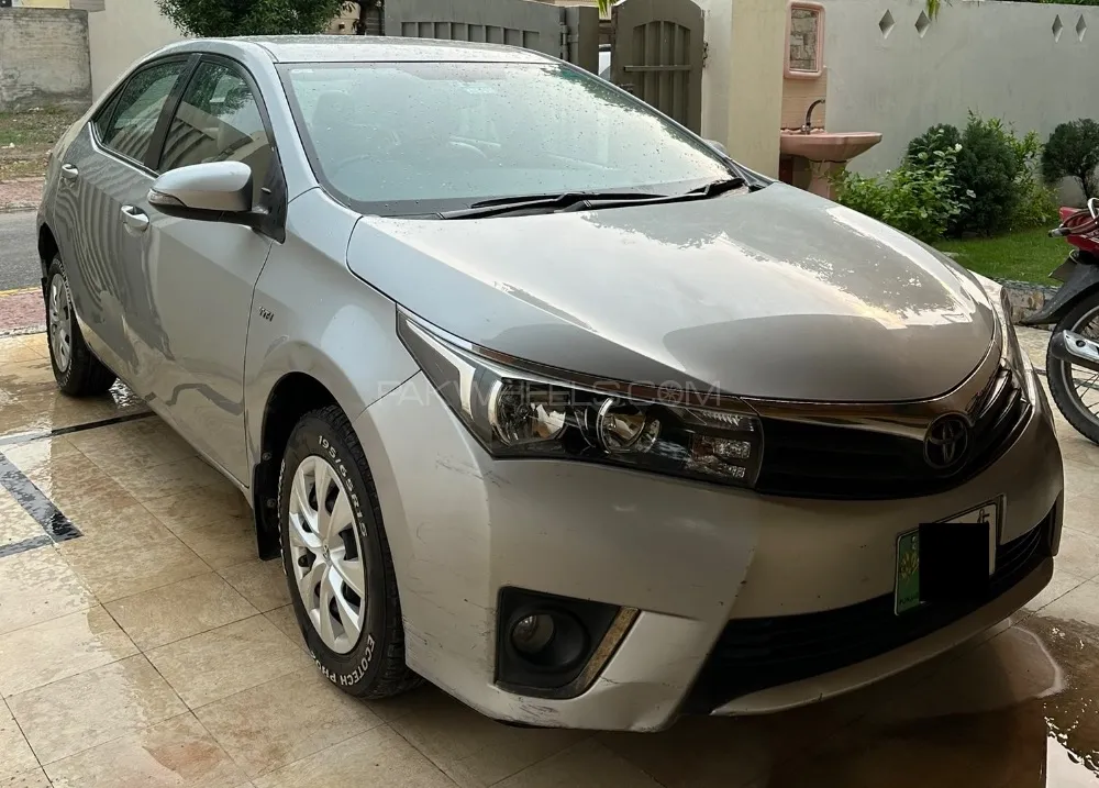 Toyota Corolla 2015 for Sale in Lahore Image-1