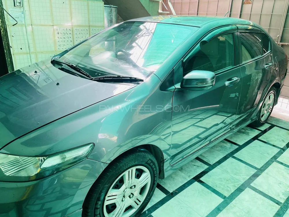 Honda City 1.3 i-VTEC 2015 for sale in Lahore | PakWheels