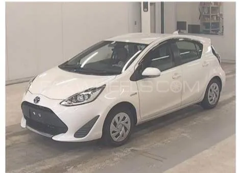 Toyota Aqua 2020 for Sale in Lahore Image-1