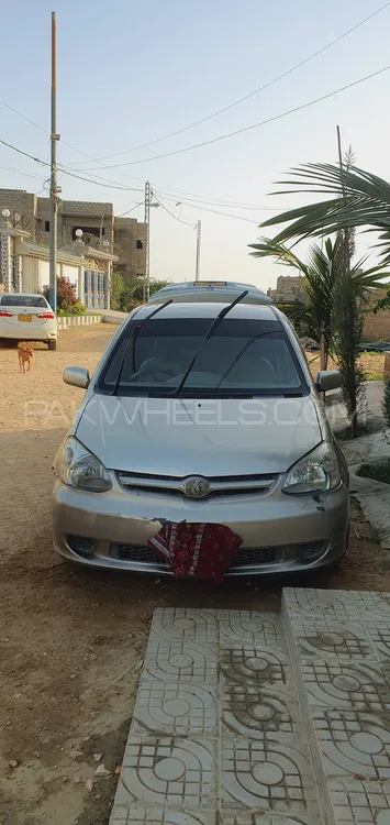 Toyota Platz 2003 for Sale in Karachi Image-1