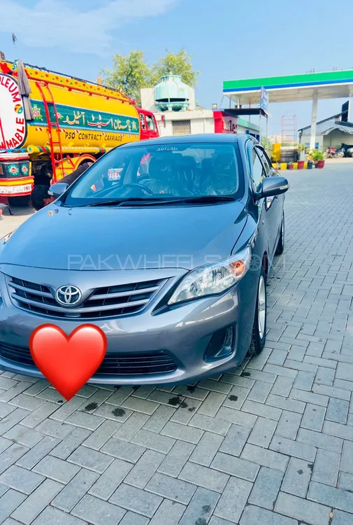 Toyota Corolla 2012 for Sale in Peshawar Image-1
