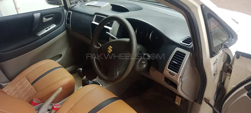 Suzuki Liana 2006 for Sale in Lahore Image-1