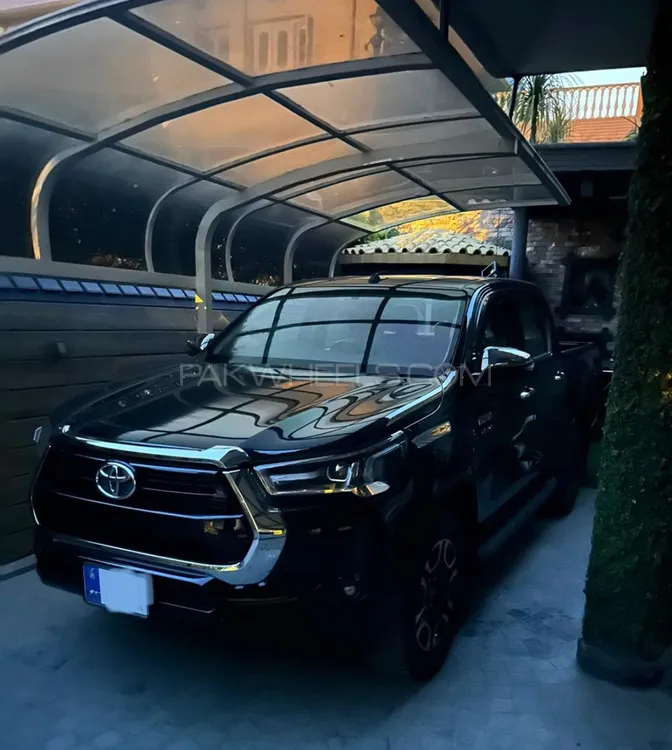 Toyota Hilux 2022 for Sale in Sialkot Image-1