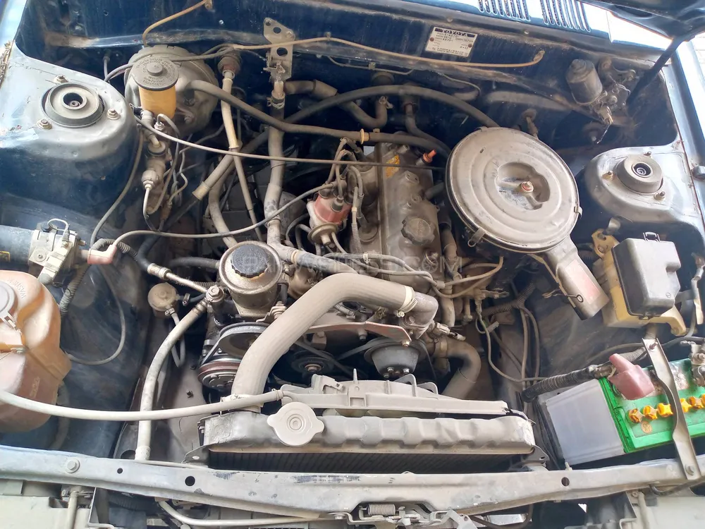 two 5k engines with manual gears Image-1