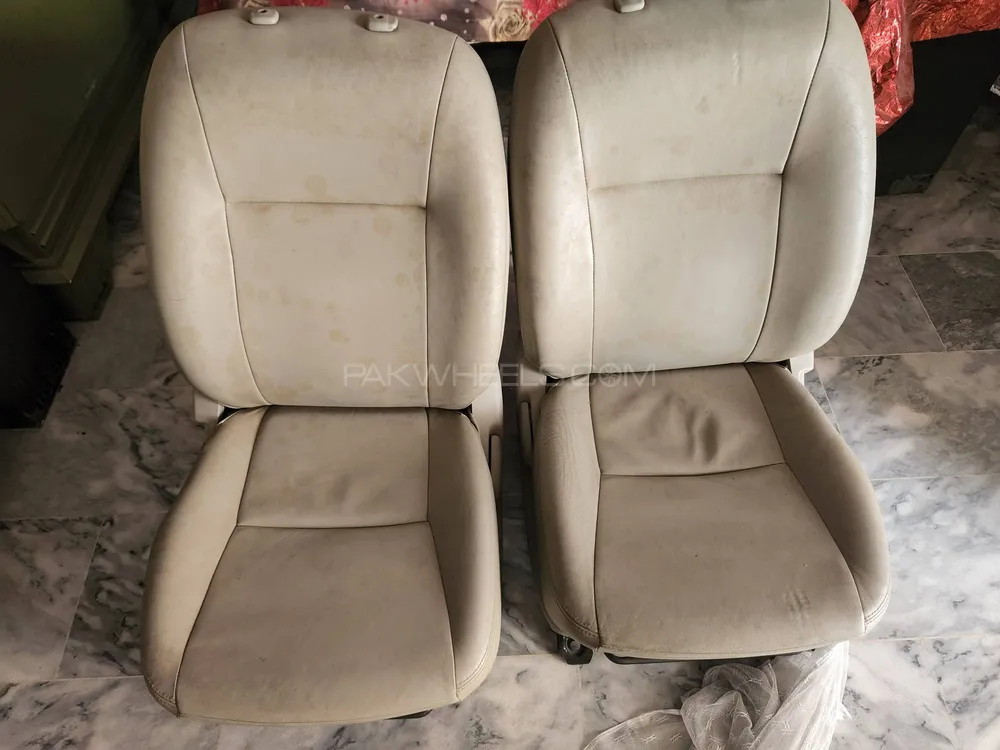 Toyota Corolla Altis Genuine Leather Seats 2008-2014 Image-1