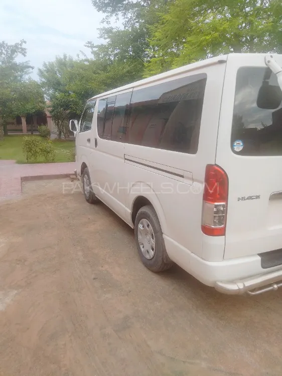 Toyota Hiace 2007 for Sale in Faisalabad Image-1
