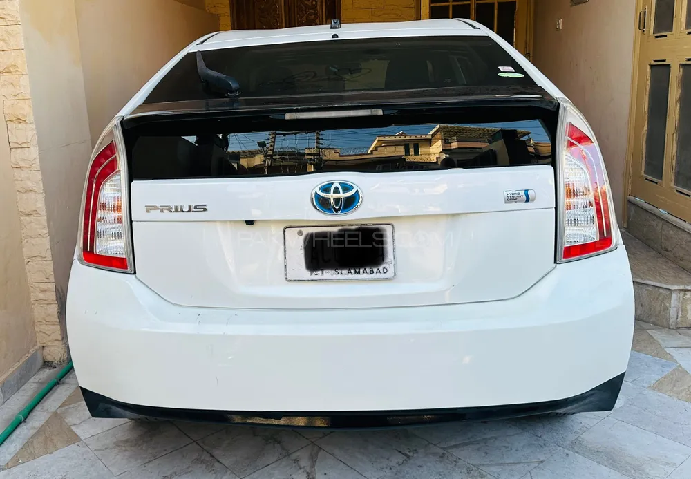 Toyota Prius 2013 for Sale in Rawalpindi Image-1