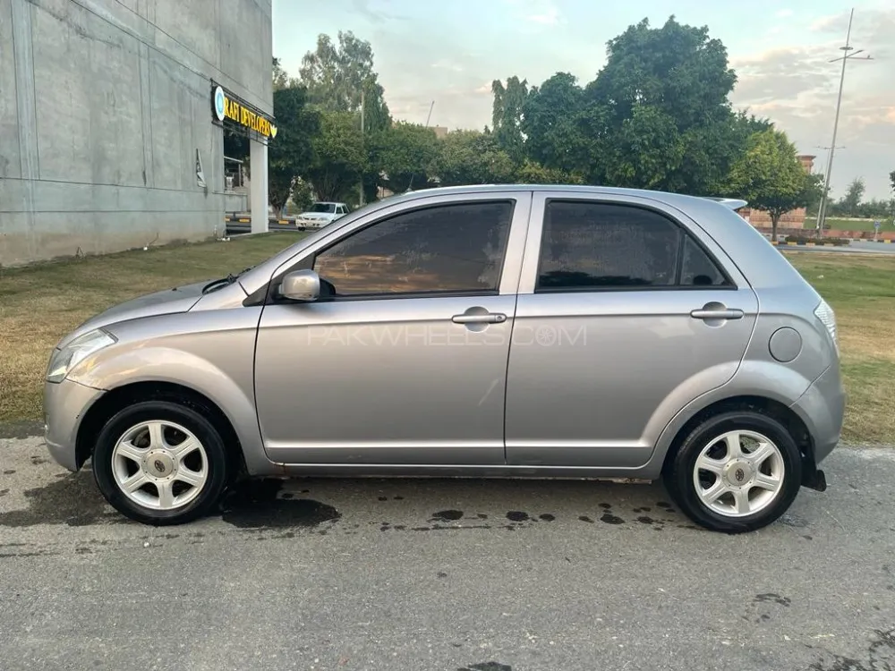 FAW V2 2018 for Sale in Faisalabad Image-1