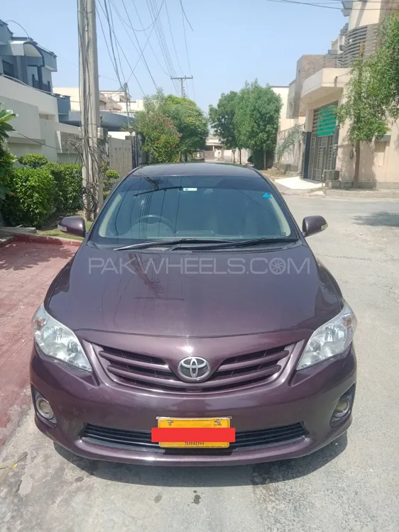 Toyota Corolla 2013 for Sale in Faisalabad Image-1
