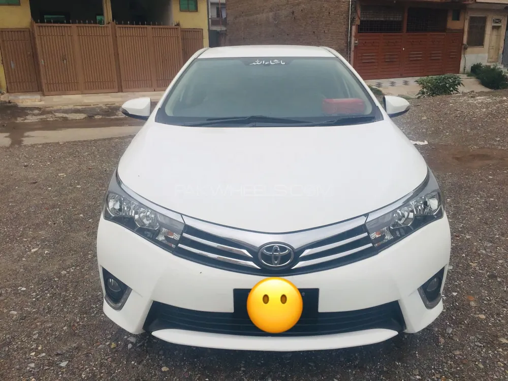Toyota Corolla 2016 for Sale in Peshawar Image-1