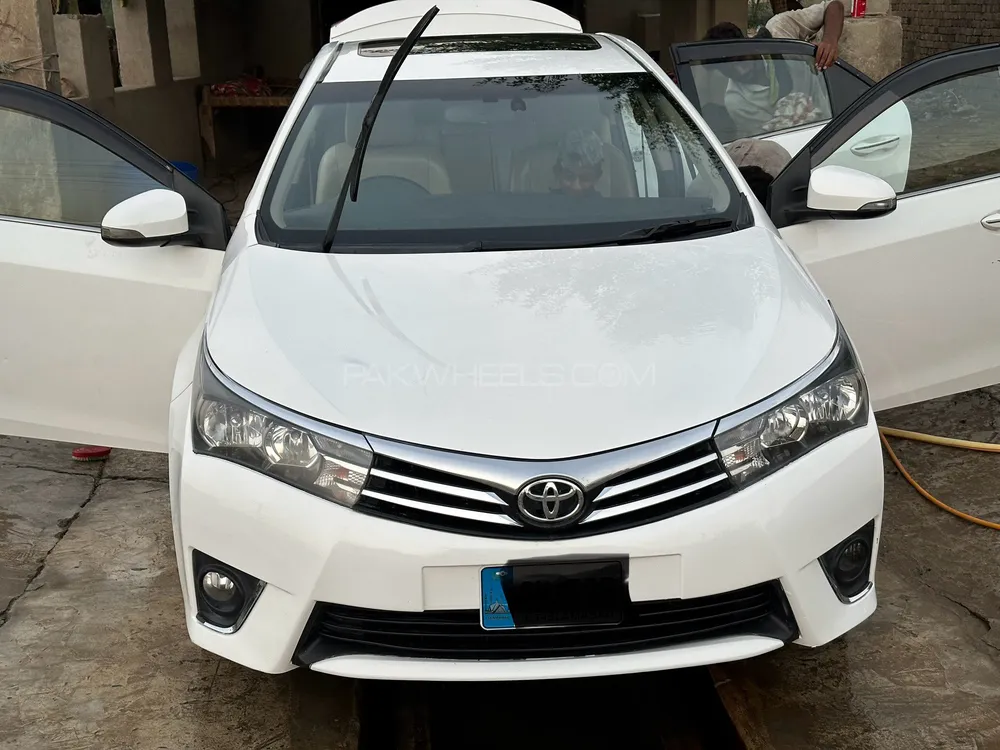 Toyota Corolla 2014 for Sale in D.G.Khan Image-1