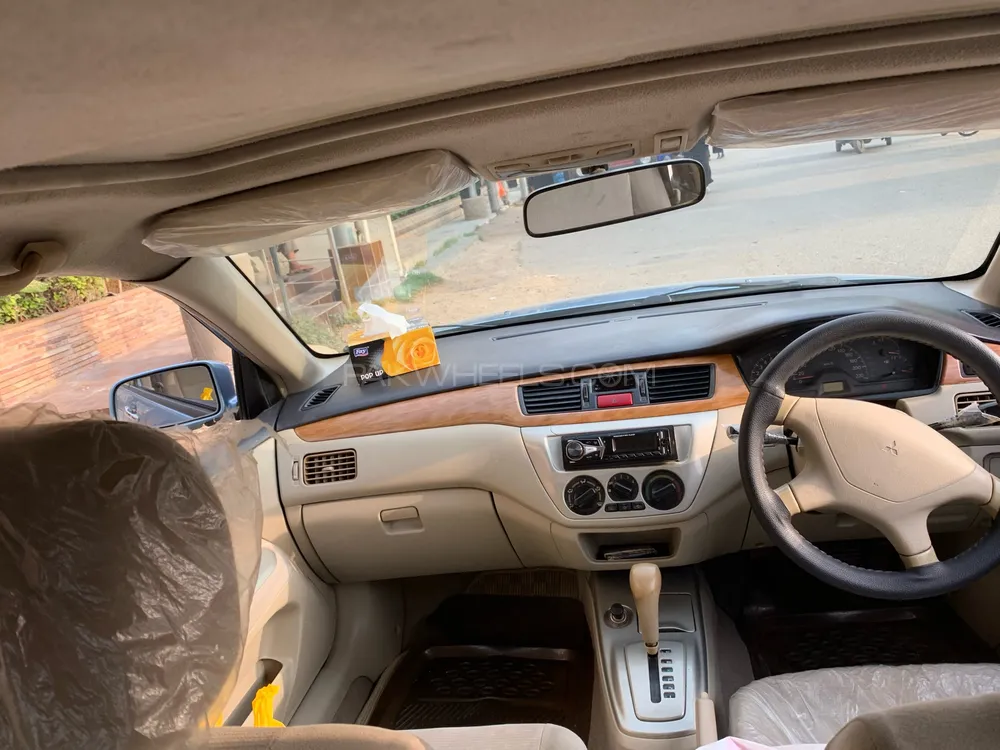 Mitsubishi Lancer 2005 for Sale in Karachi Image-1